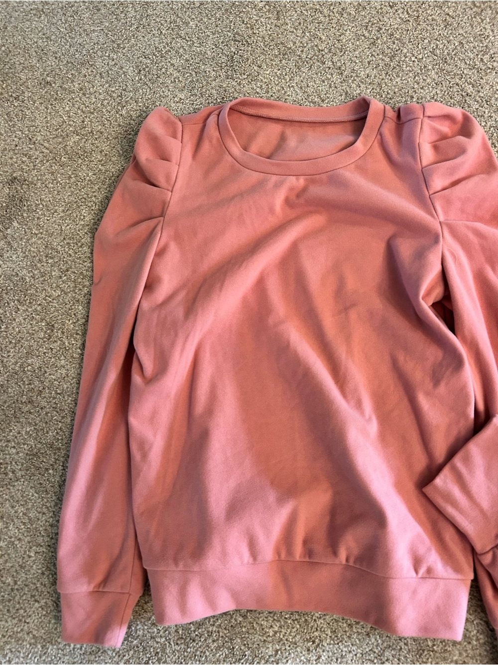 Women's Puff Shoulder Sweatshirt - Rose Pink